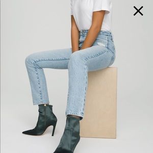 Good American Straight leg cropped jean